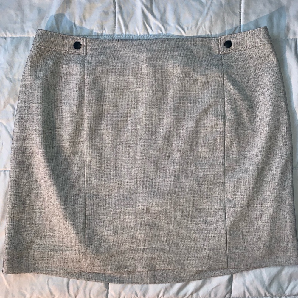 H&M Tan, Brown, Ivory Mini Skirt
